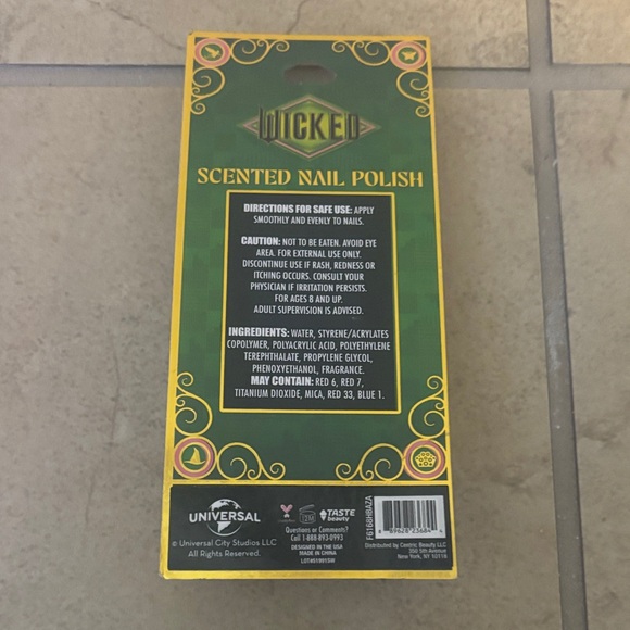 Wicked Pink and Green Scented Nail Polish Set - Picture 4 of 4